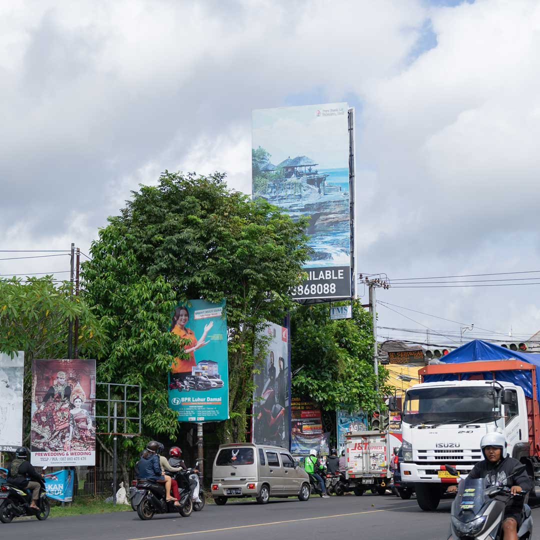Jl. Dr. Ir. Soekarno Sisi A – Tabanan